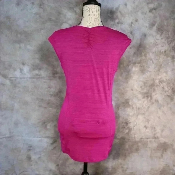 Athleta Womens Tank Top Pink Racerback Athletic Workout Sleeveless Shirt Small - Picture 9 of 15